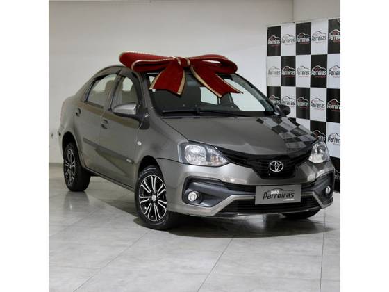 TOYOTA ETIOS 1.5 XLS SEDAN 16V FLEX 4P AUTOMÁTICO